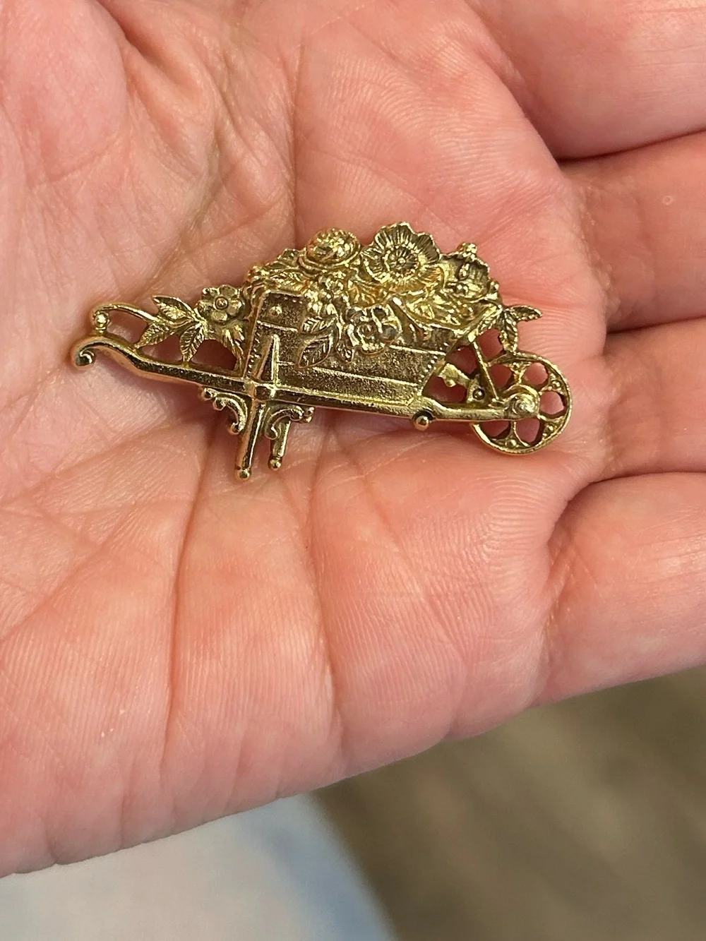 N/A vintage gold